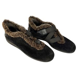 Stuart Weitzman HappyFeet Shearing Suede Shoes Elastic Womens size 8